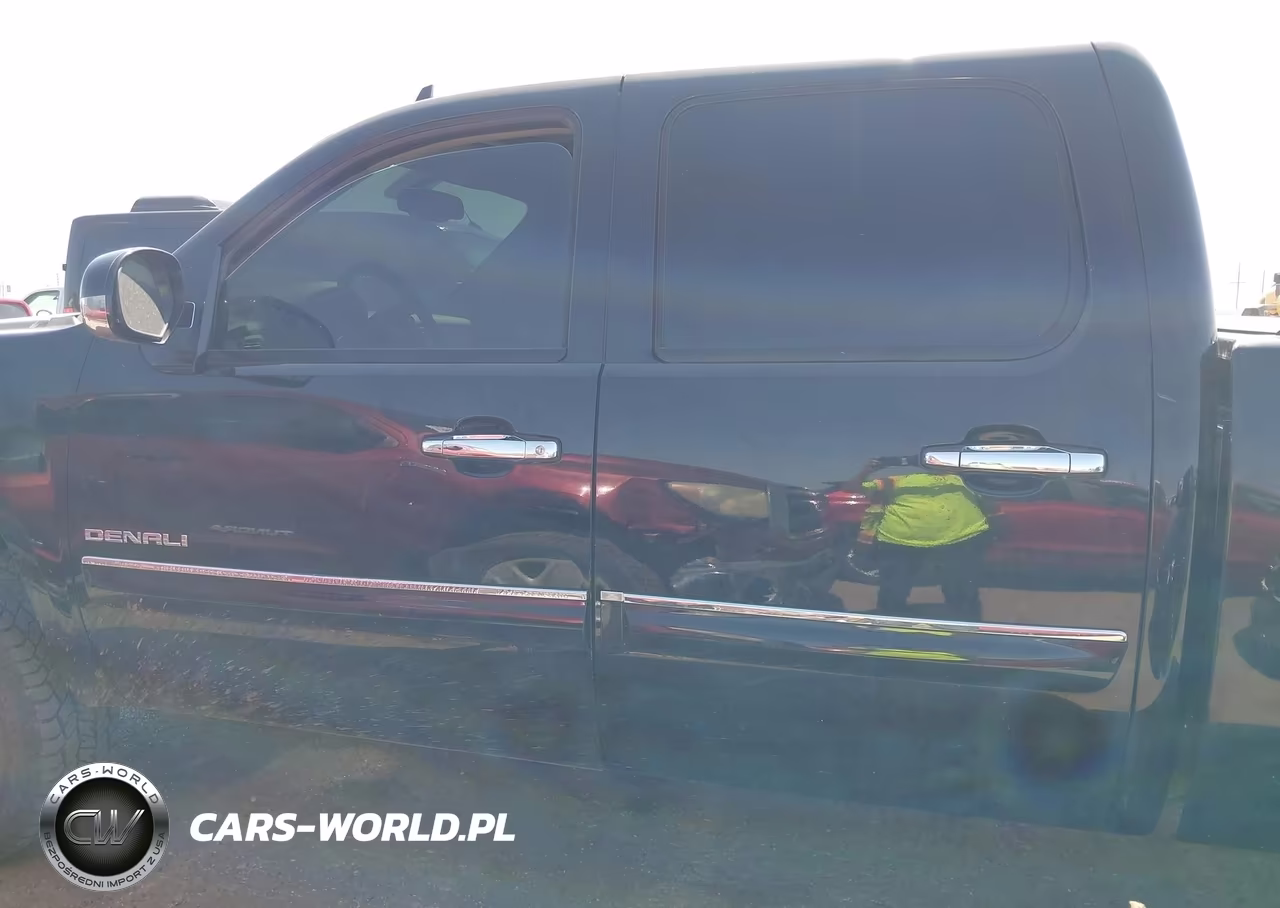 2010 GMC Sierra K1500 Denali VIN:3GTRKXE29AG189166 - 15