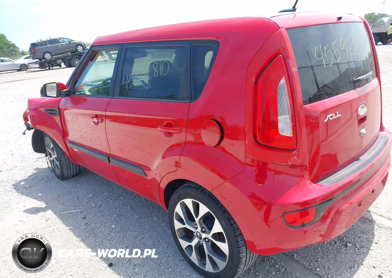 2013 Kia Soul ! VIN:KNDJT2A6XD7539474 - 3