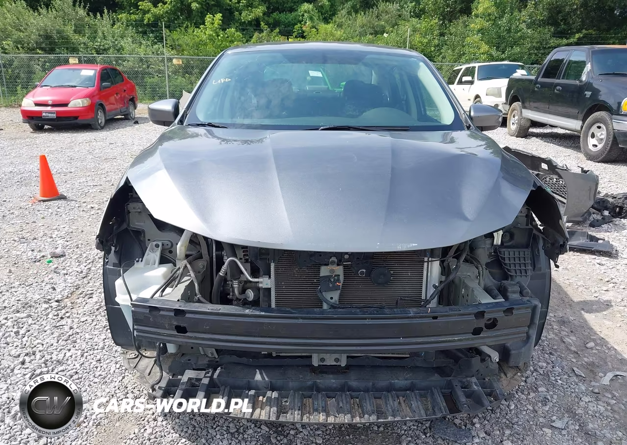 2017 Nissan Sentra S VIN:3N1AB7AP7HY388027 - 6