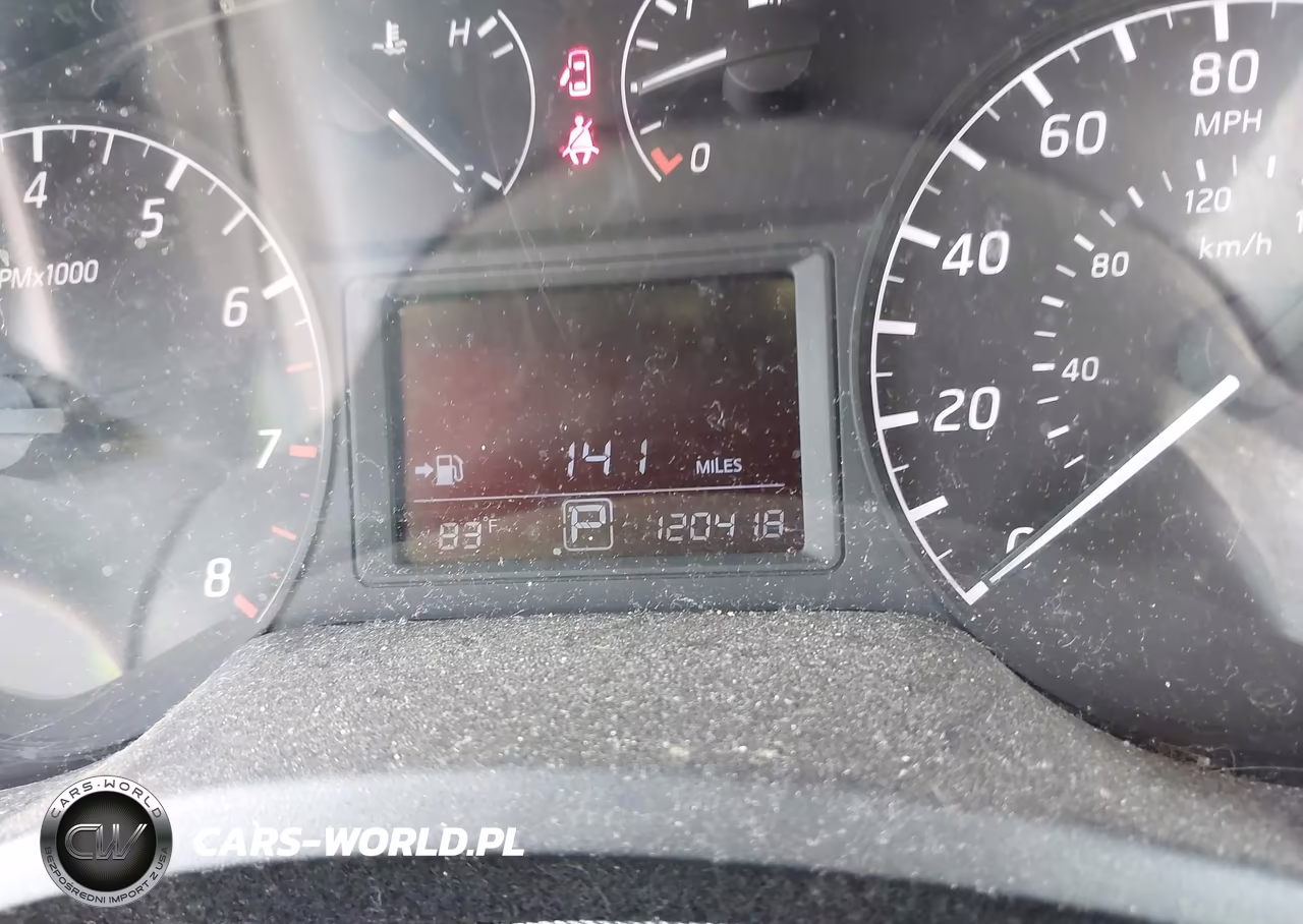 2017 Nissan Sentra S VIN:3N1AB7AP7HY388027 - 7