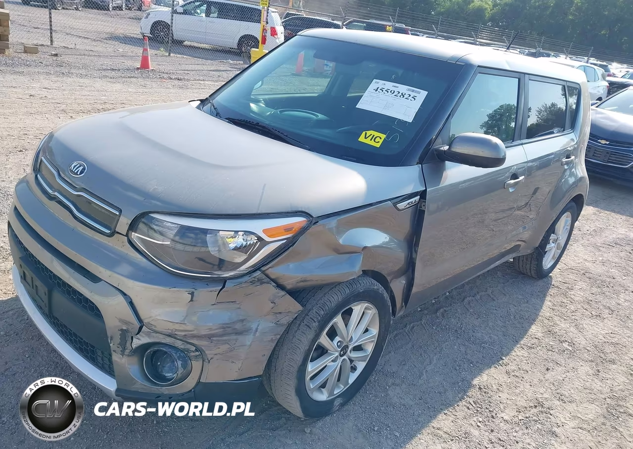 2018 Kia Soul + VIN:KNDJP3A5XJ7549709 - 6