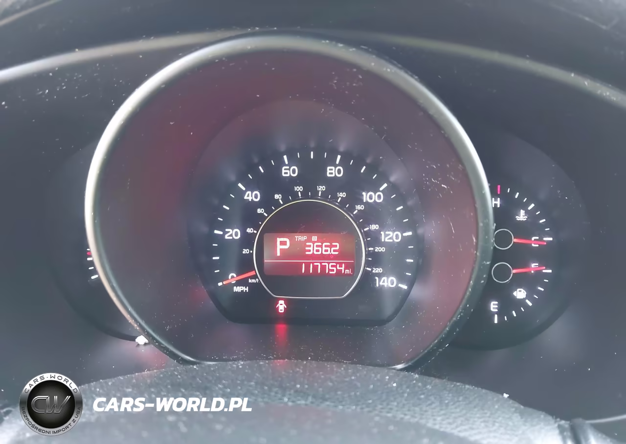 2018 Kia Soul + VIN:KNDJP3A5XJ7549709 - 7