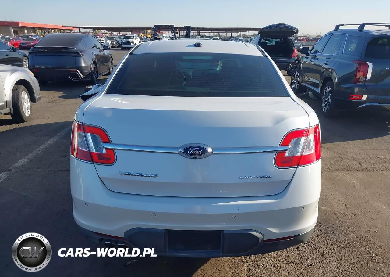 2010 Ford Taurus Limited VIN:1FAHP2FW5AG136418 - 16