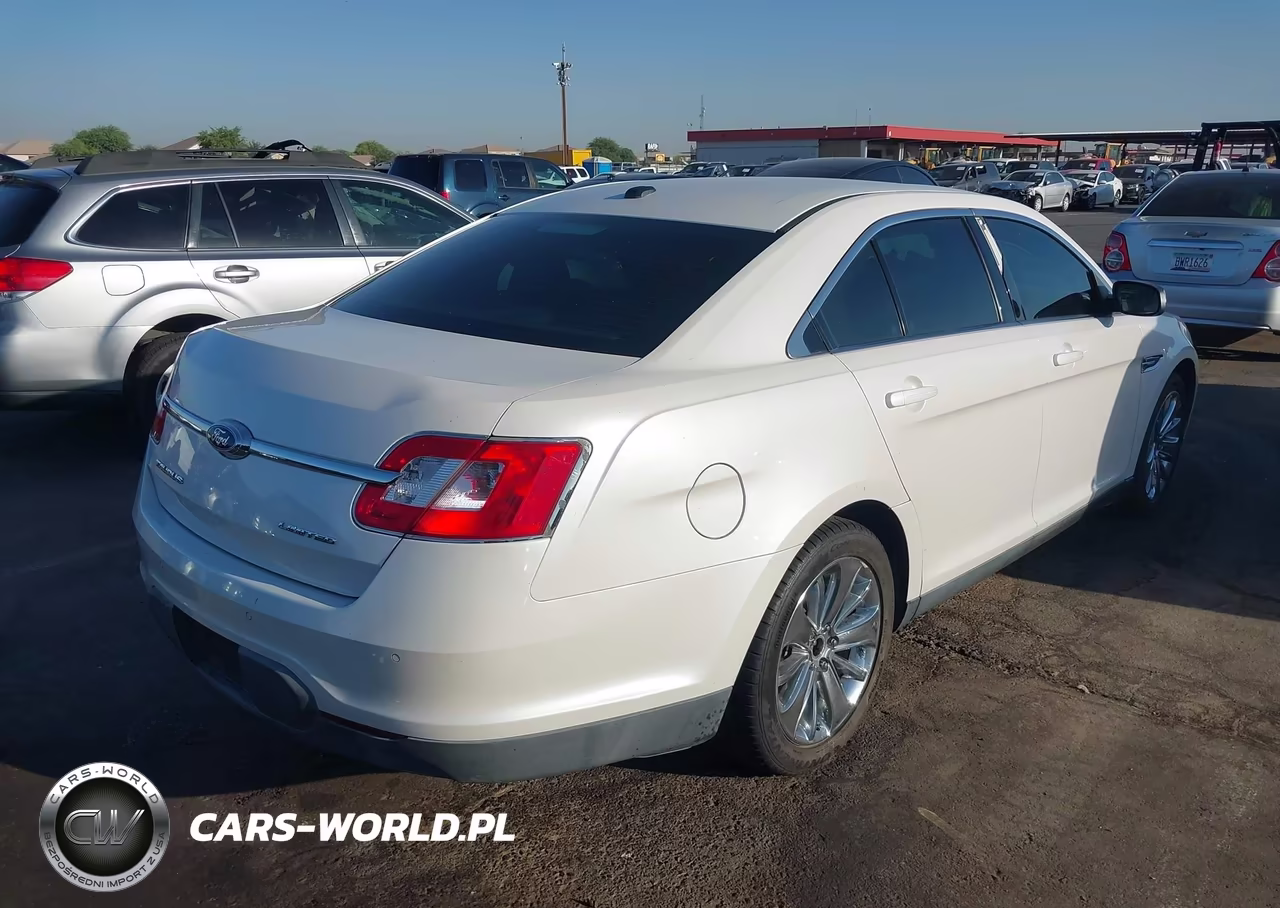 2010 Ford Taurus Limited VIN:1FAHP2FW5AG136418 - 4