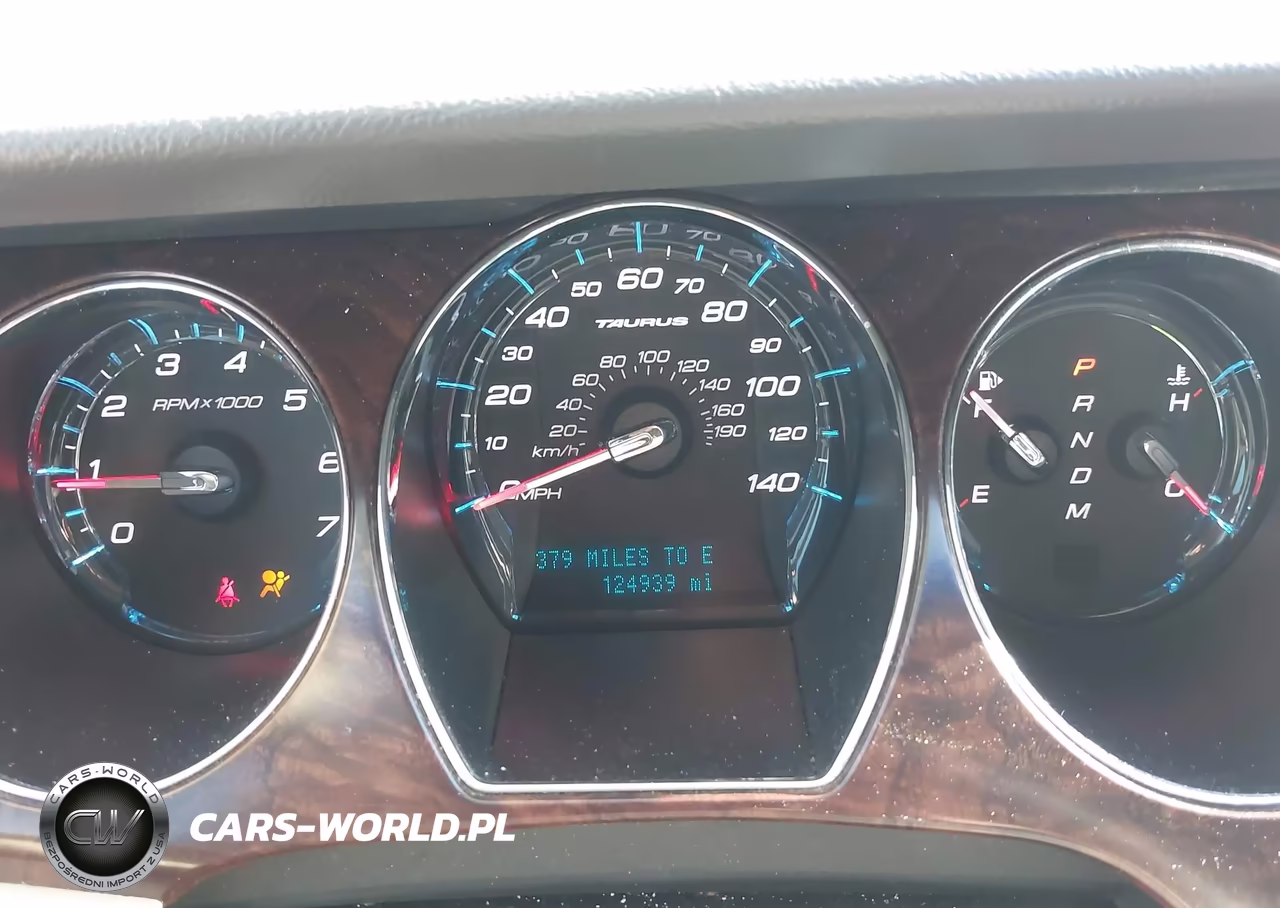 2010 Ford Taurus Limited VIN:1FAHP2FW5AG136418 - 7