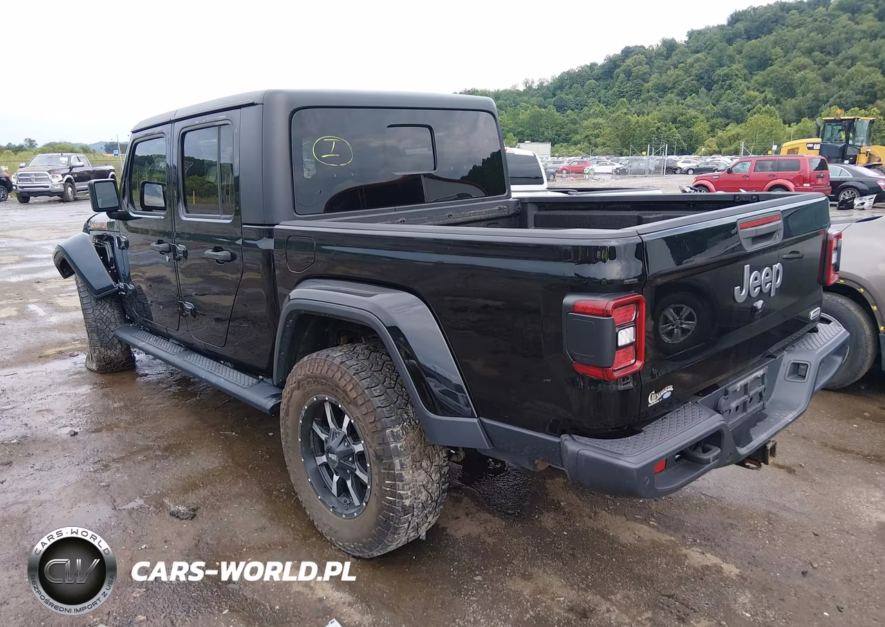 2020 Jeep Gladiator Overland 4X4 VIN:1C6HJTFG0LL149153 - 3