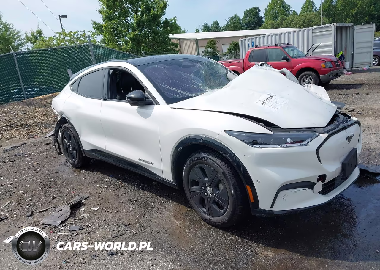 2021 Ford Mustang Mach-E California Route 1