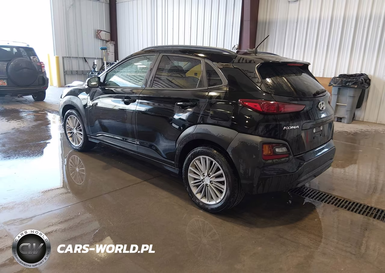 2018 Hyundai Kona Sel VIN:KM8K22AA6JU071747 - 3
