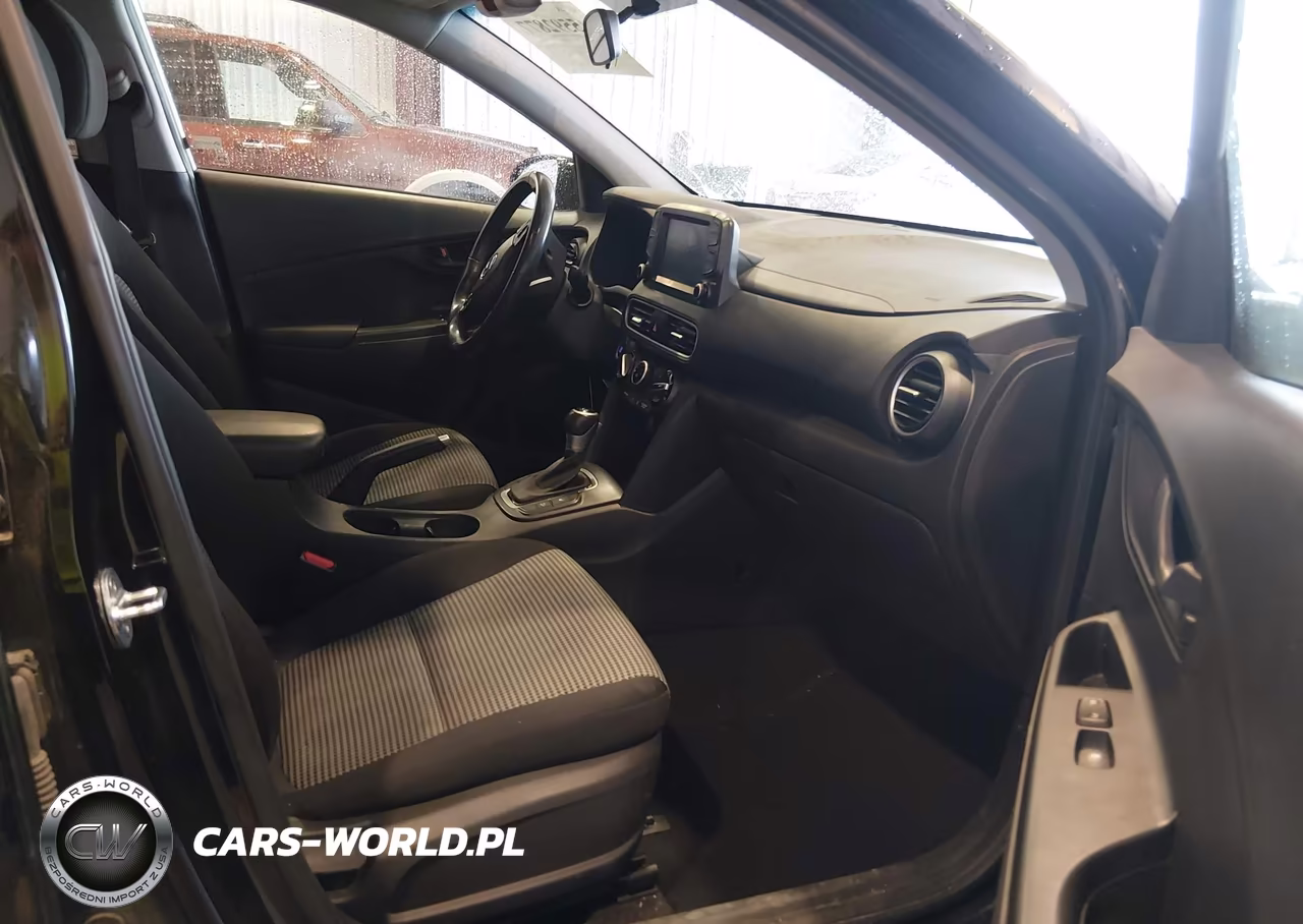 2018 Hyundai Kona Sel VIN:KM8K22AA6JU071747 - 5