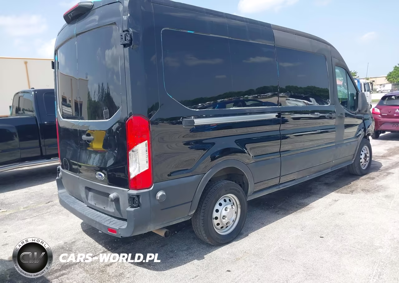 2023 Ford Transit T-250 VIN:1FTBR1C86PKA37011 - 4