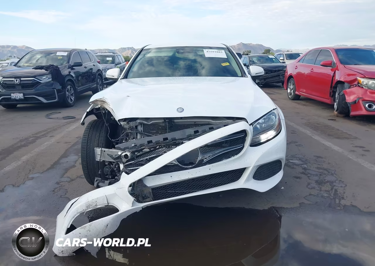 2016 Mercedes-Benz C 300 4Matic VIN:55SWF4KB3GU135174 - 12