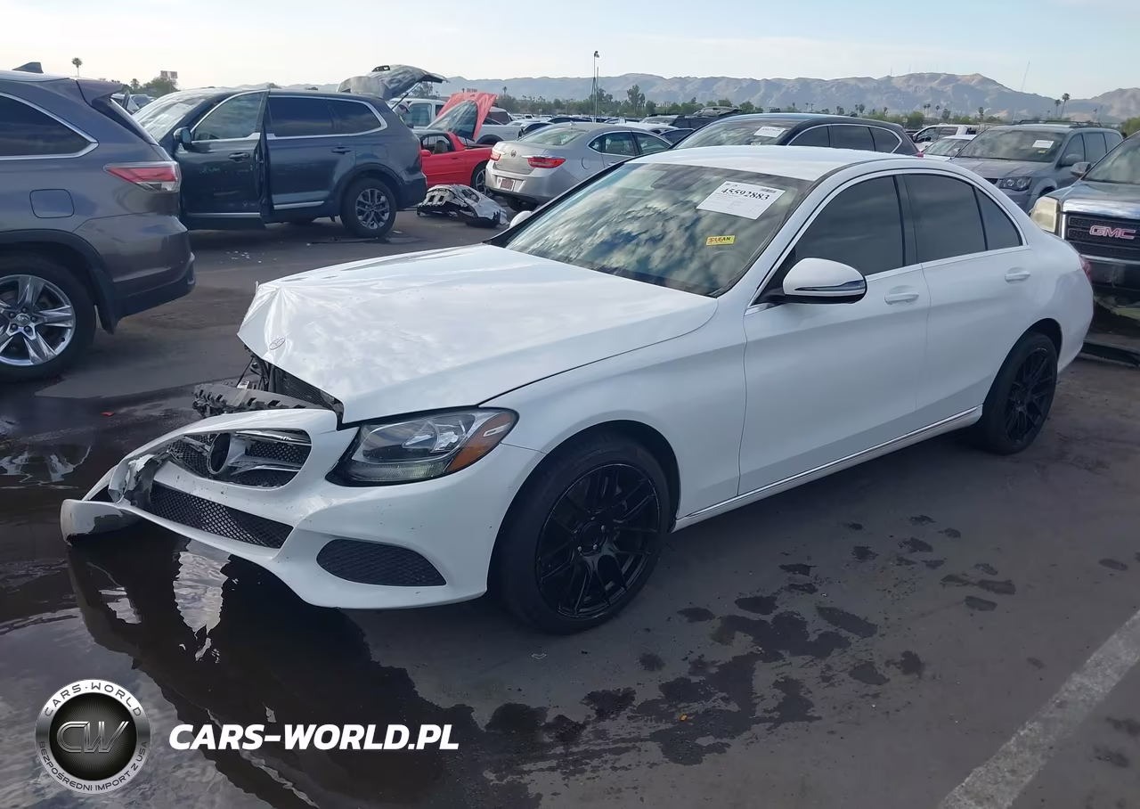 2016 Mercedes-Benz C 300 4Matic VIN:55SWF4KB3GU135174 - 2