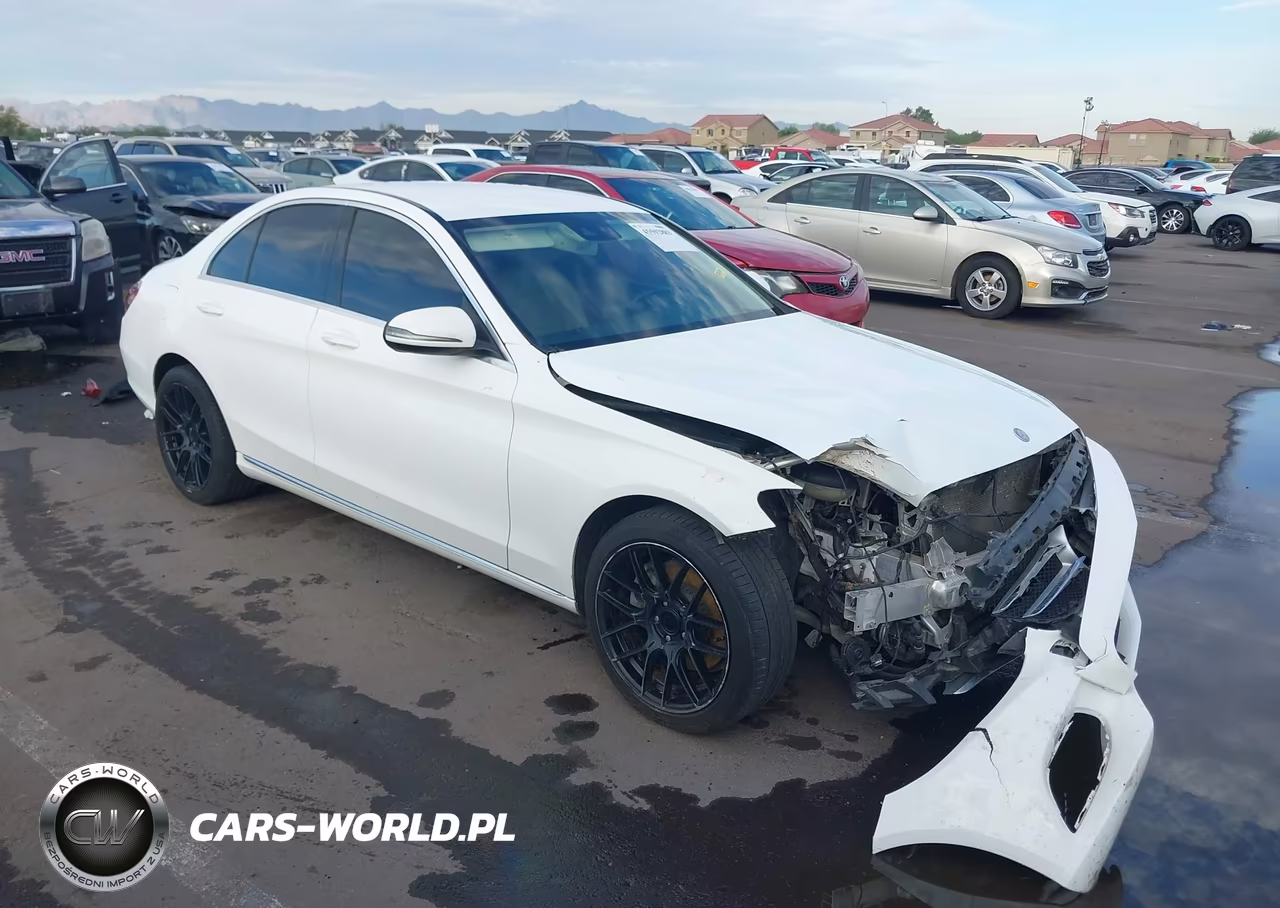 2016 Mercedes-Benz C 300 4Matic VIN:55SWF4KB3GU135174 - 6