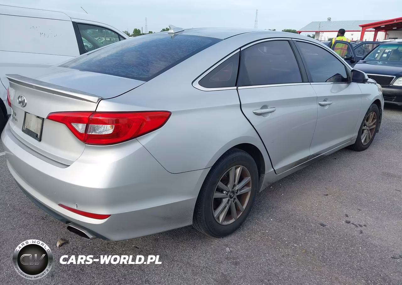 2015 Hyundai Sonata Se VIN:5NPE24AF3FH199096 - 4