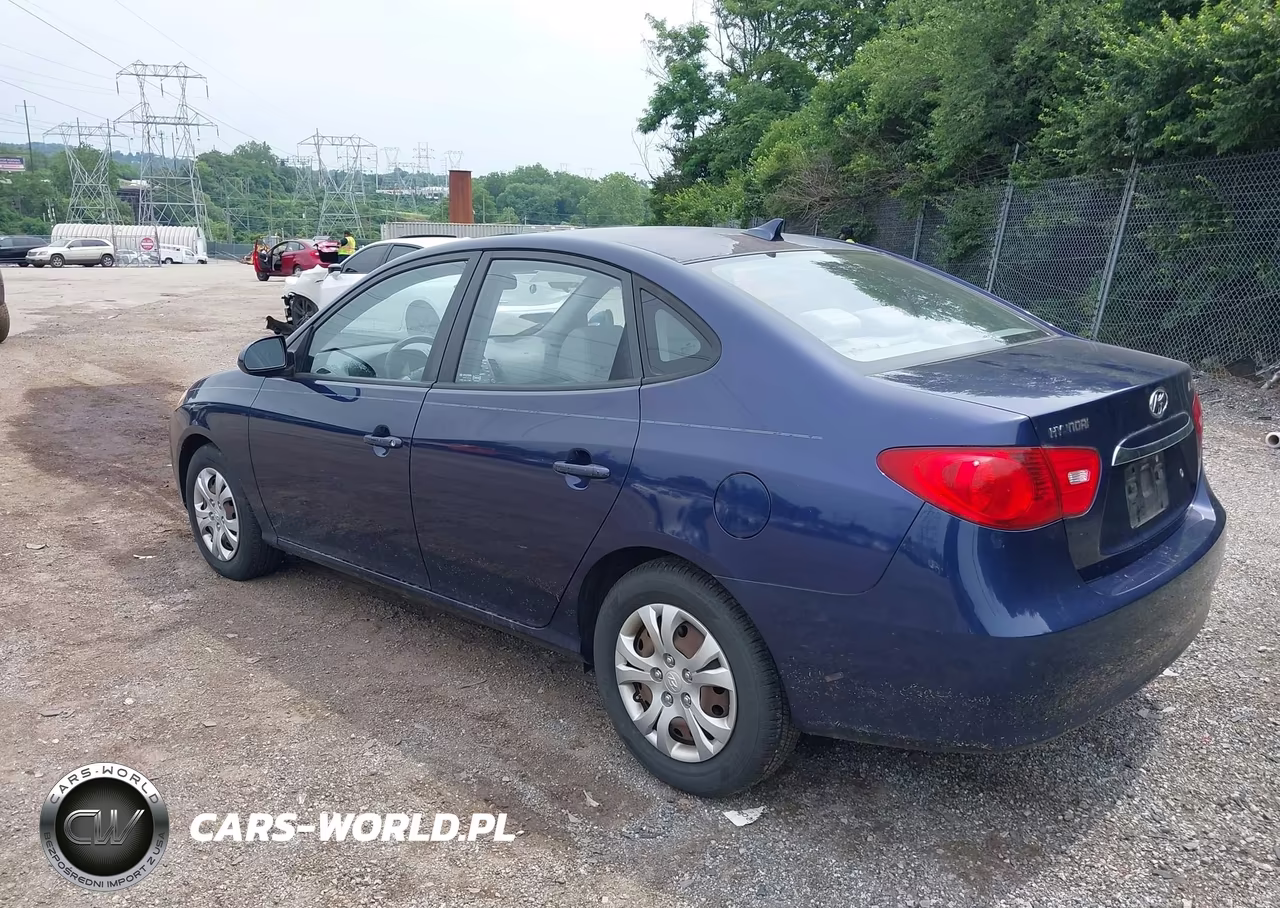 2010 Hyundai Elantra Gls VIN:KMHDU4AD2AU195930 - 3