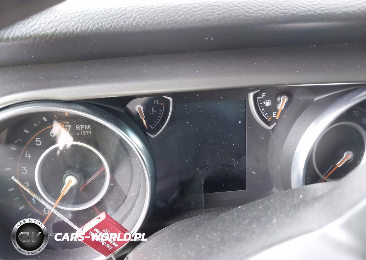 2021 Jeep Gladiator Sport 4X4 VIN:1C6HJTAG0ML537590 - 7