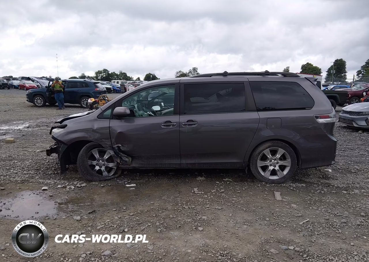 2012 Toyota Sienna Se 8 Passenger VIN:5TDXK3DC8CS260128 - 15