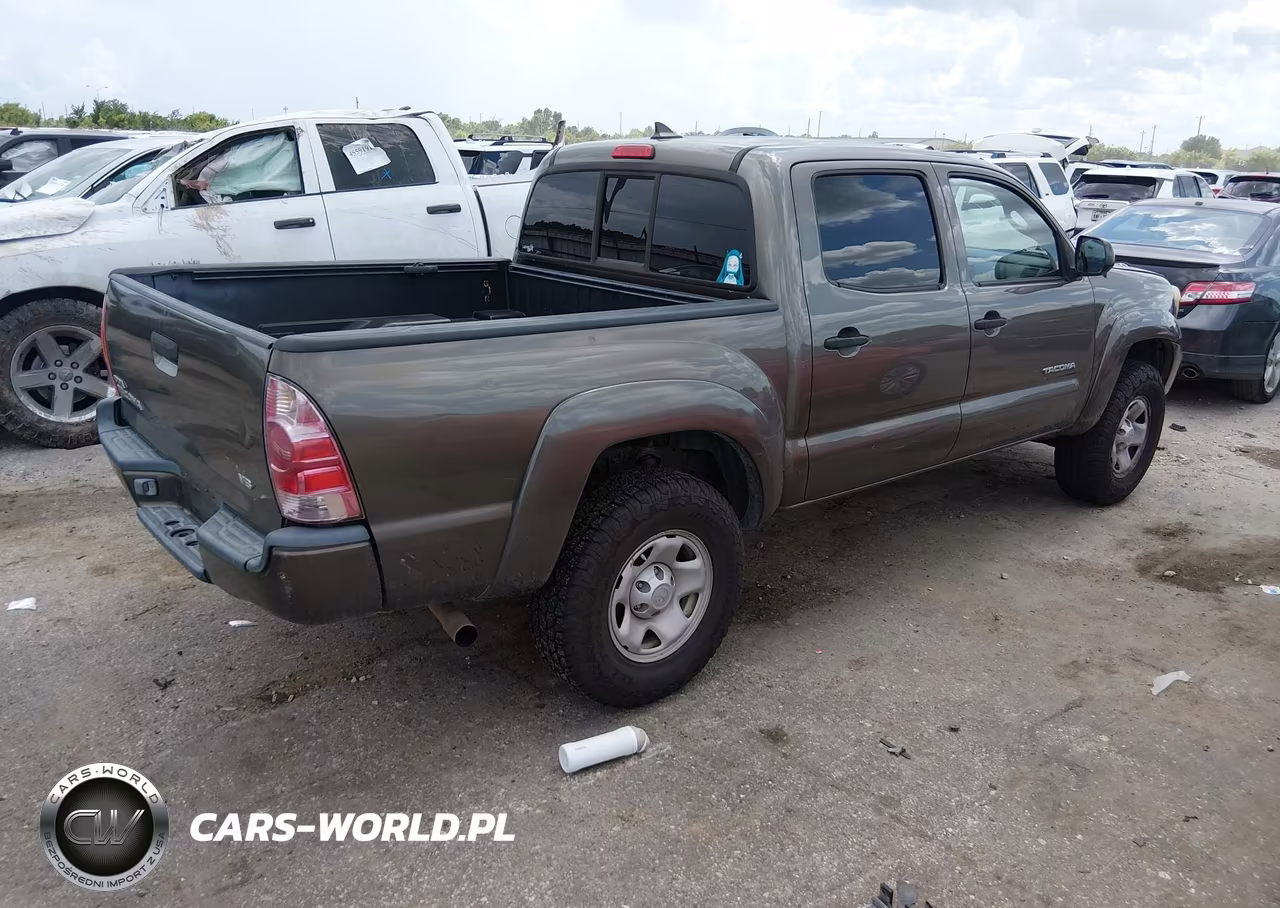 2015 Toyota Tacoma Prerunner VIN:5TFJX4GN4FX039845 - 4