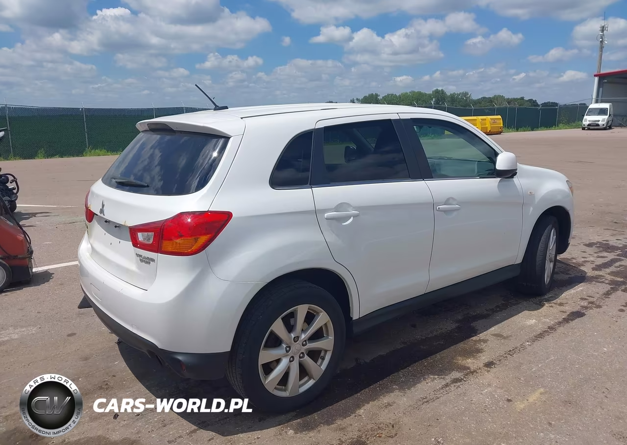 2015 Mitsubishi Outlander Sport Se VIN:4A4AR4AU4FE016192 - 4