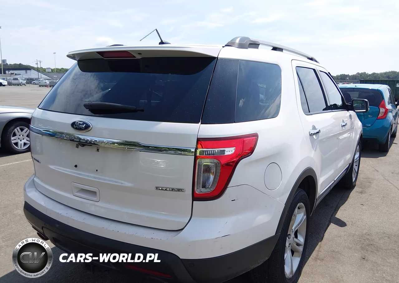 2015 Ford Explorer Limited VIN:1FM5K7F88FGC59840 - 4