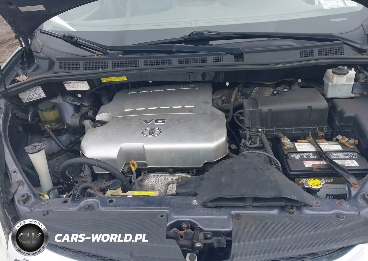 2010 Toyota Sienna Limited VIN:5TDDK4CC1AS030373 - 10