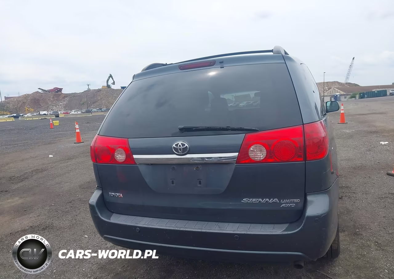 2010 Toyota Sienna Limited VIN:5TDDK4CC1AS030373 - 16
