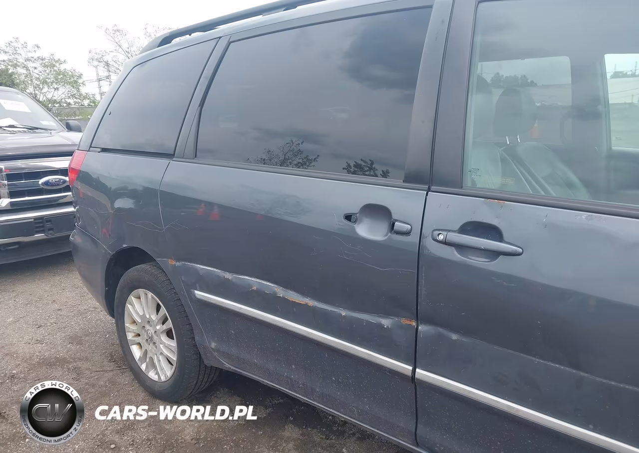 2010 Toyota Sienna Limited VIN:5TDDK4CC1AS030373 - 6