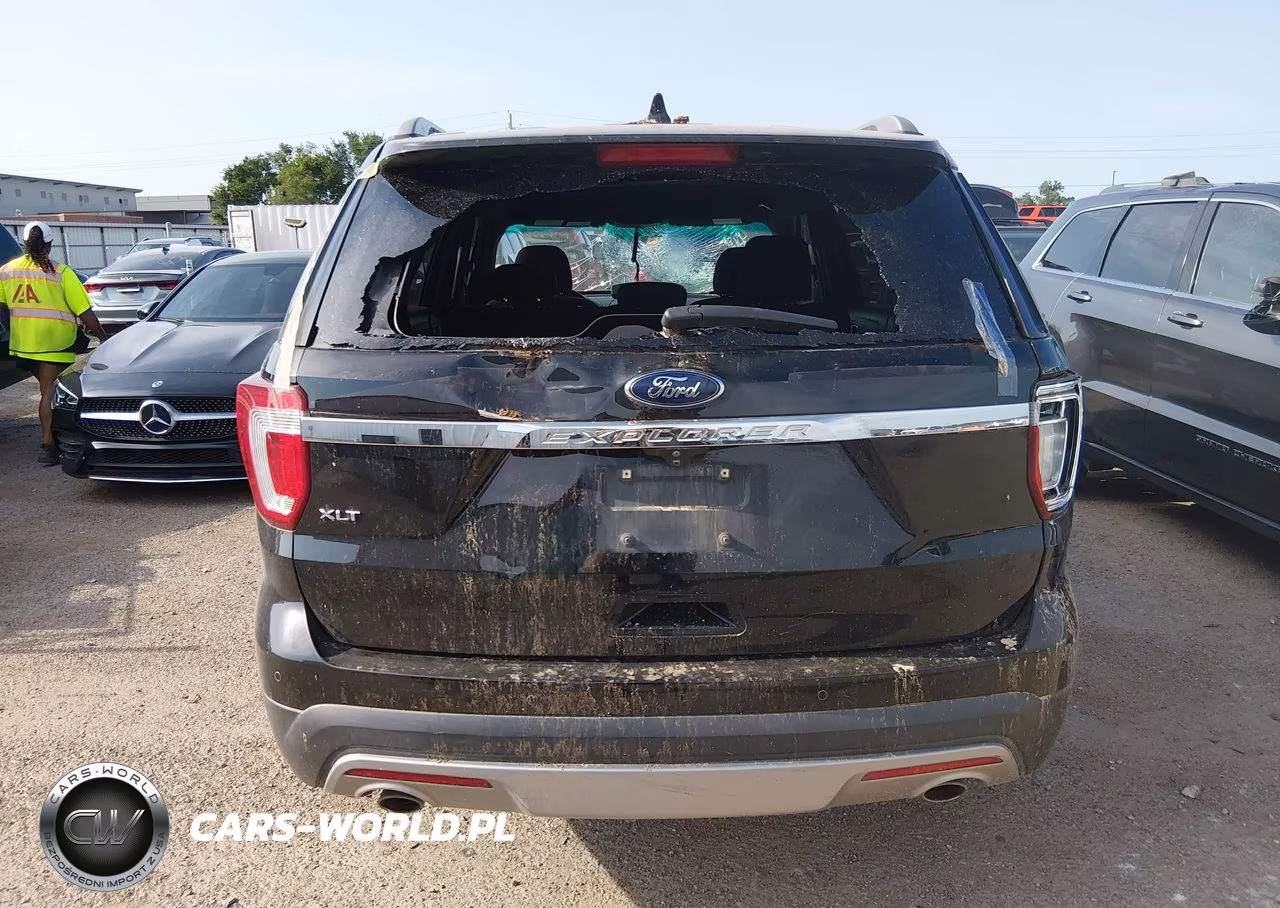 2017 Ford Explorer Xlt VIN:1FM5K7D88HGC13172 - 16