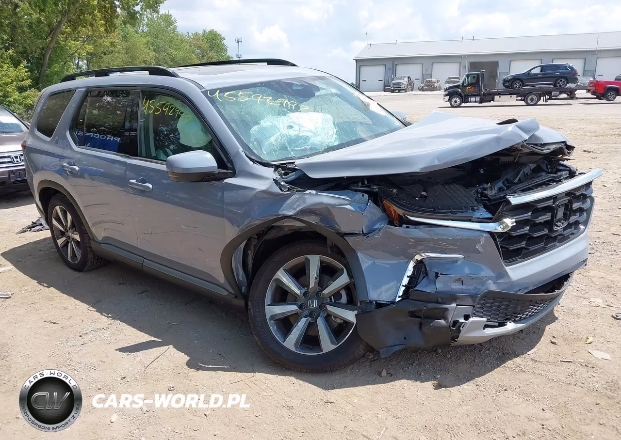 2025 Honda Pilot Touring – zdjęcie 1 z 17