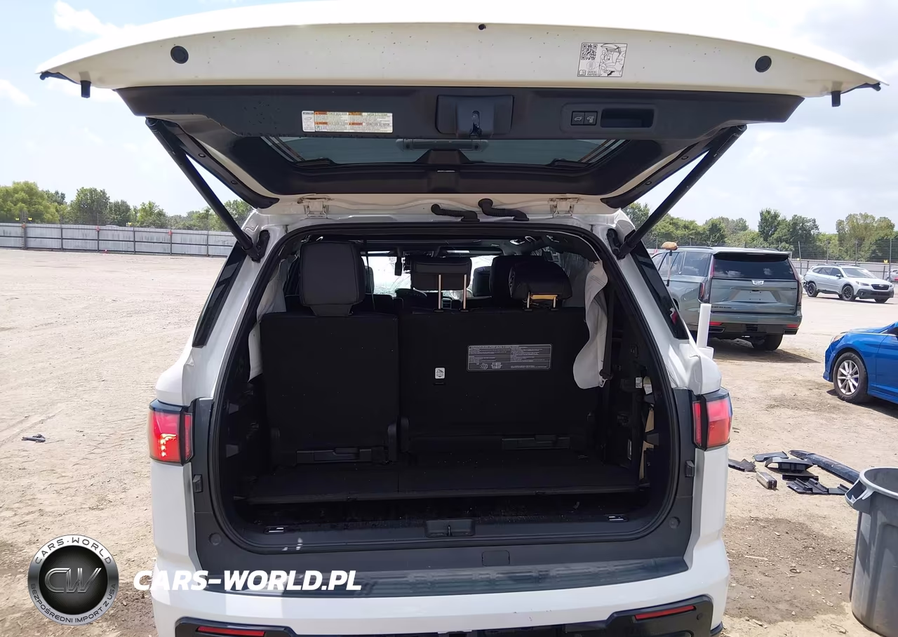 2023 Toyota Sequoia Platinum VIN:7SVAAABA4PX018280 - 17