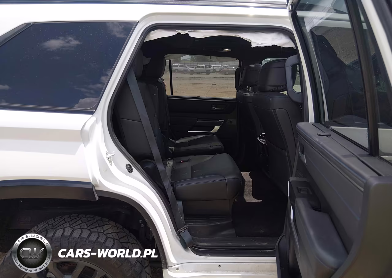 2023 Toyota Sequoia Platinum VIN:7SVAAABA4PX018280 - 8