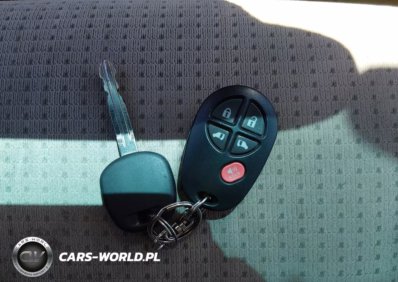 2008 Toyota Sienna Le VIN:5TDZK23C18S199653 - 11