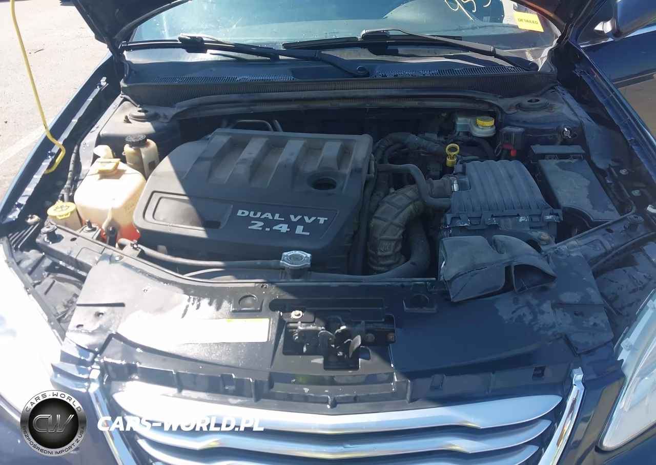 2013 Chrysler 200 Touring VIN:1C3CCBBBXDN673972 - 10