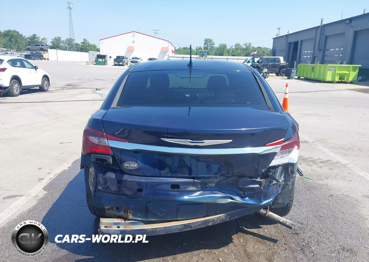 2013 Chrysler 200 Touring VIN:1C3CCBBBXDN673972 - 17