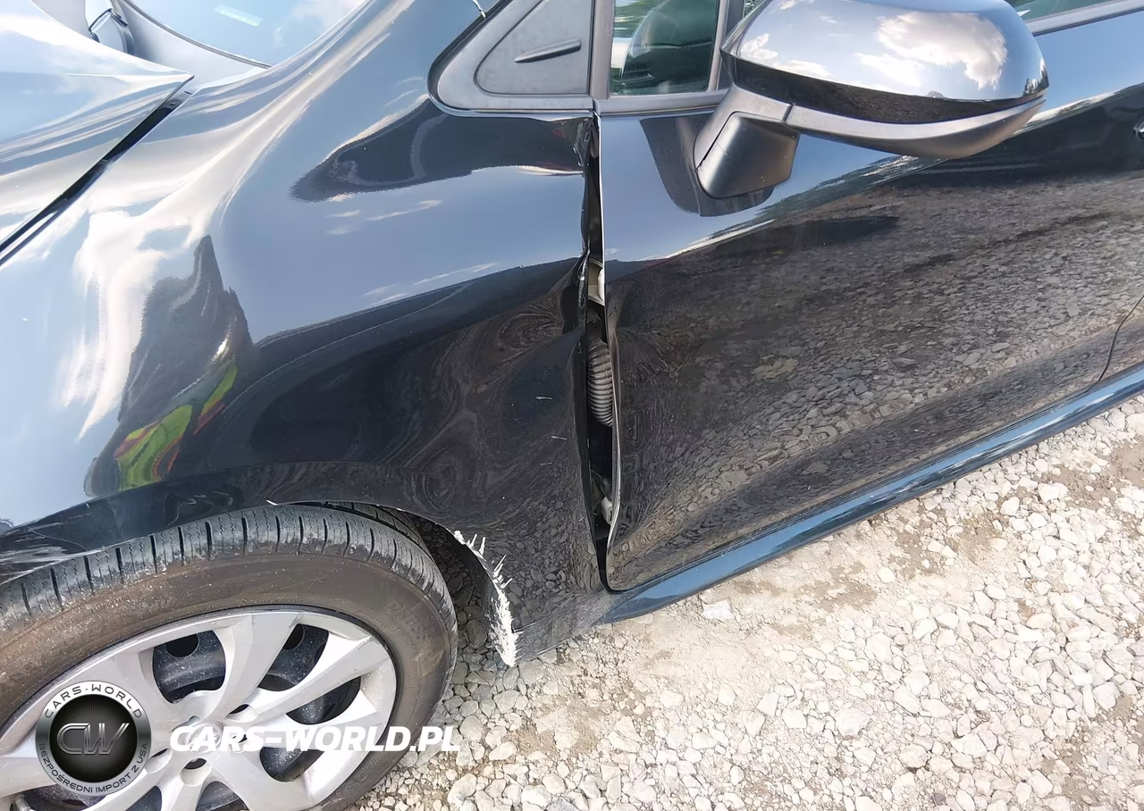 2021 Toyota Corolla Le VIN:5YFEPMAE7MP263343 - 18