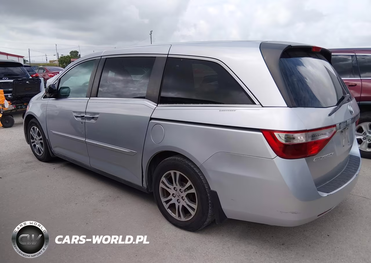 2012 Honda Odyssey Ex VIN:5FNRL5H45CB131837 - 3