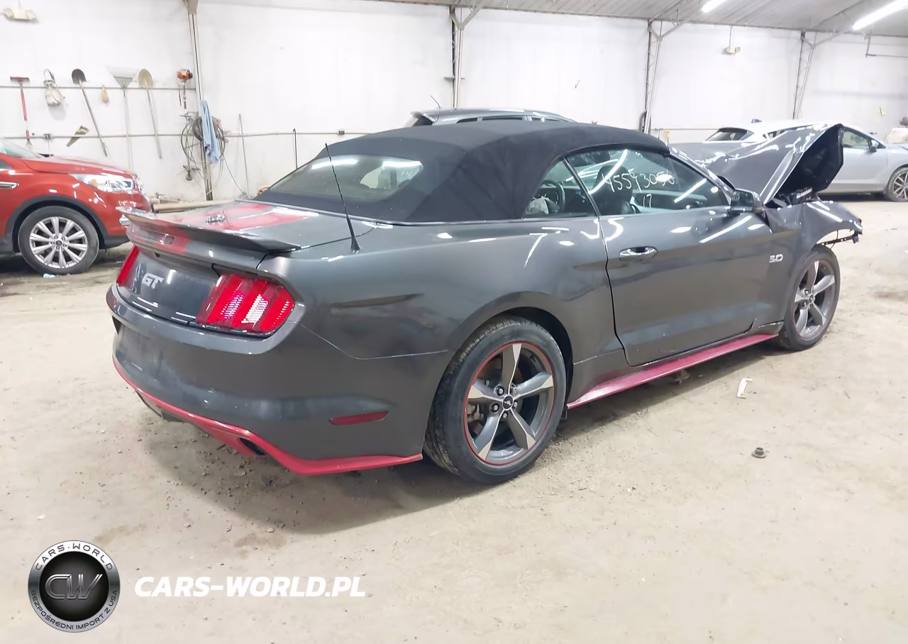 2017 Ford Mustang Gt Premium VIN:1FATP8FFXH5294112 - 4