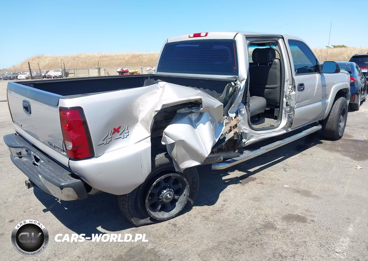 2005 Chevrolet Silverado 2500Hd Ls VIN:1GCHK23245F958312 - 4