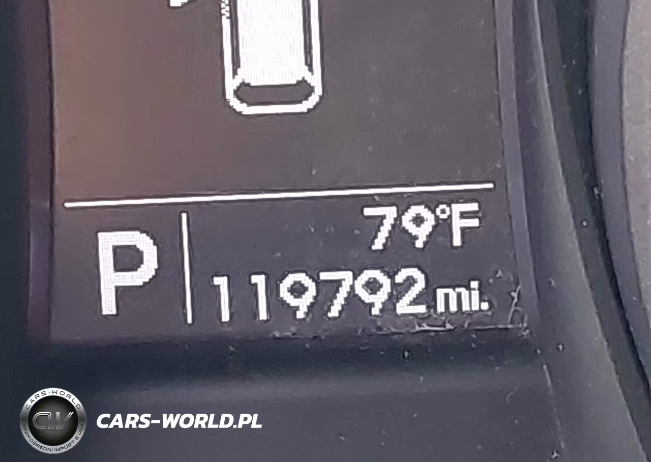 2016 Hyundai Santa Fe Sport 2.4L VIN:5XYZT3LB2GG318591 - 15