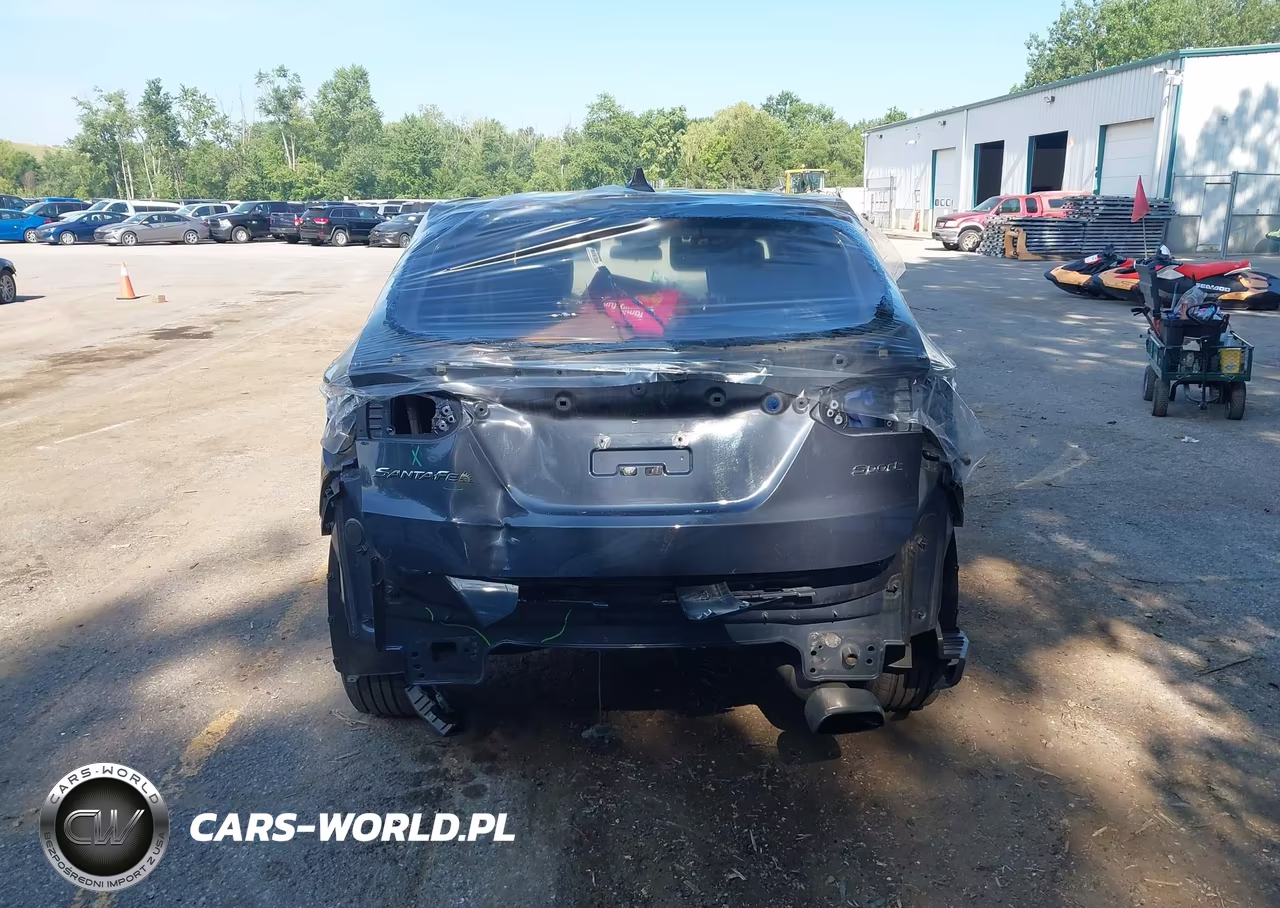 2016 Hyundai Santa Fe Sport 2.4L VIN:5XYZT3LB2GG318591 - 16