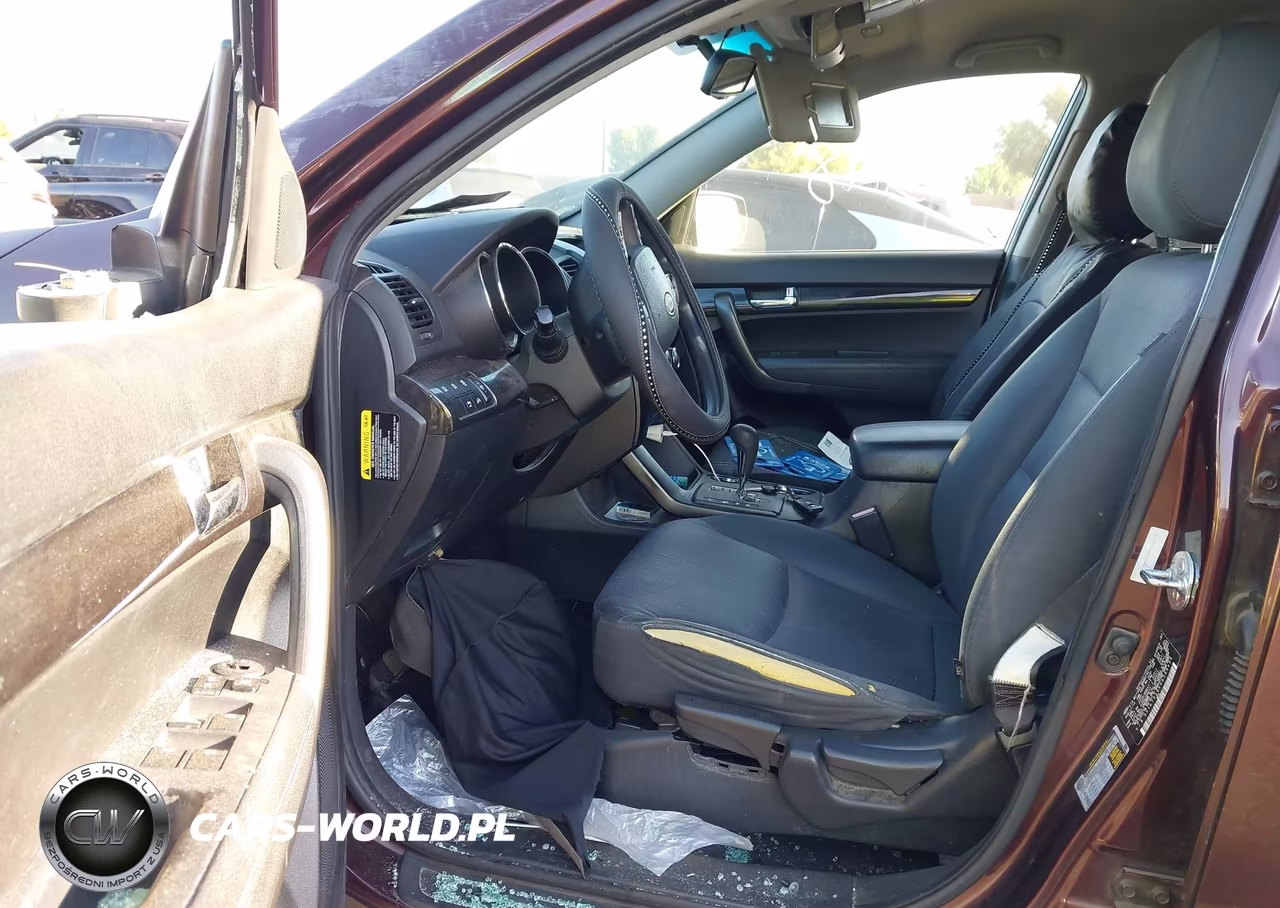2013 Kia Sorento Lx VIN:5XYKT3A6XDG369498 - 5