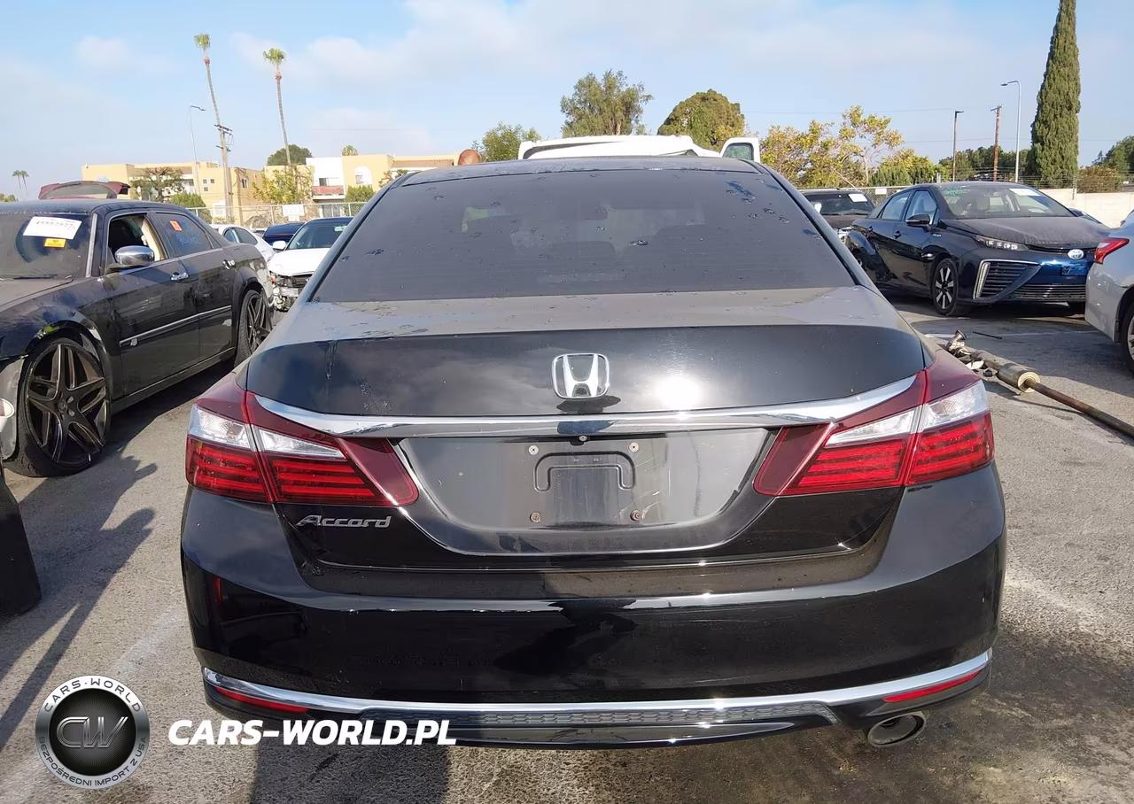 2016 Honda Accord Lx VIN:1HGCR2F38GA071582 - 17