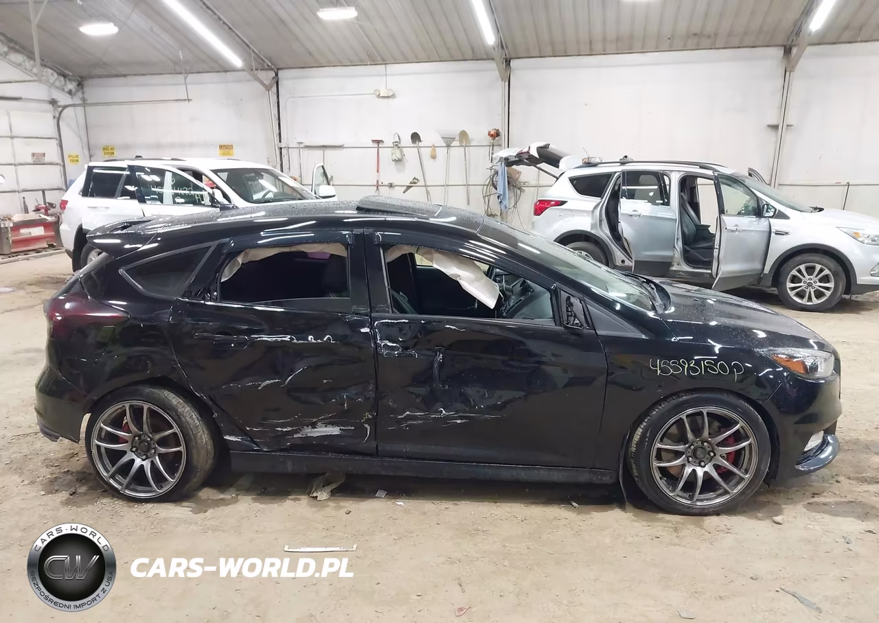 2018 Ford Focus St VIN:1FADP3L95JL225559 - 13