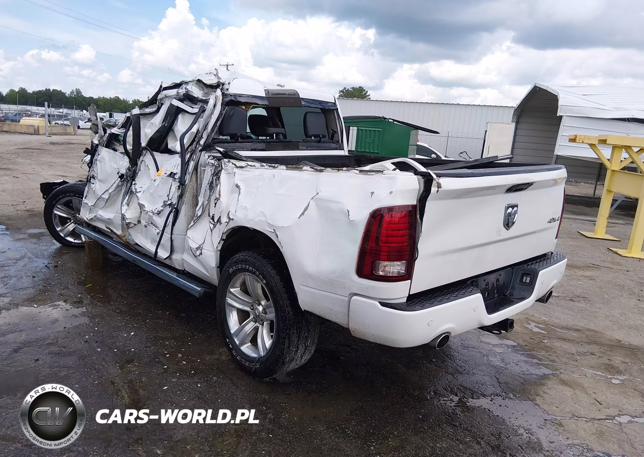 2016 Ram 1500 Sport VIN:1C6RR7UT8GS212760 - 3