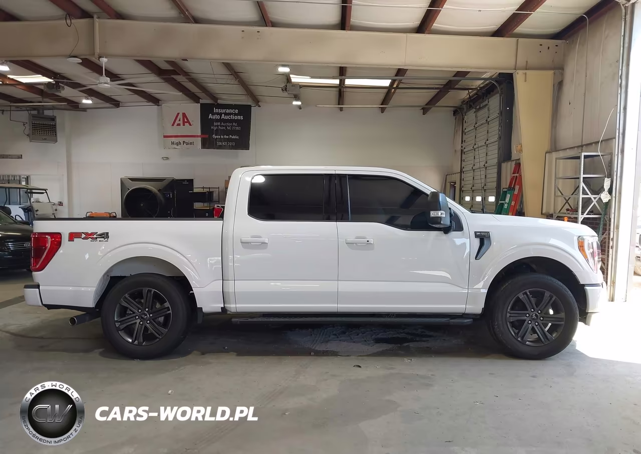2022 Ford F-150 Xlt VIN:1FTFW1E88NKD49304 - 13