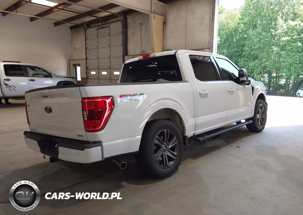 2022 Ford F-150 Xlt VIN:1FTFW1E88NKD49304 - 4