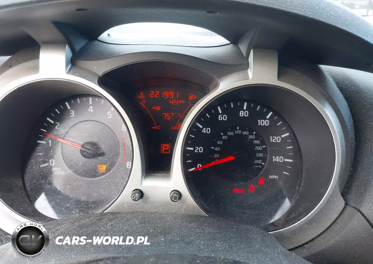 2011 Nissan Juke S VIN:JN8AF5MV0BT016341 - 7