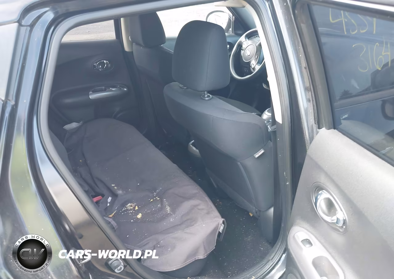 2011 Nissan Juke S VIN:JN8AF5MV0BT016341 - 8