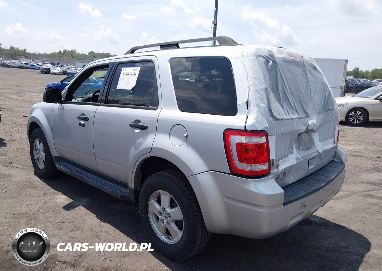 2010 Ford Escape Xlt VIN:1FMCU9DG1AKC70966 - 3