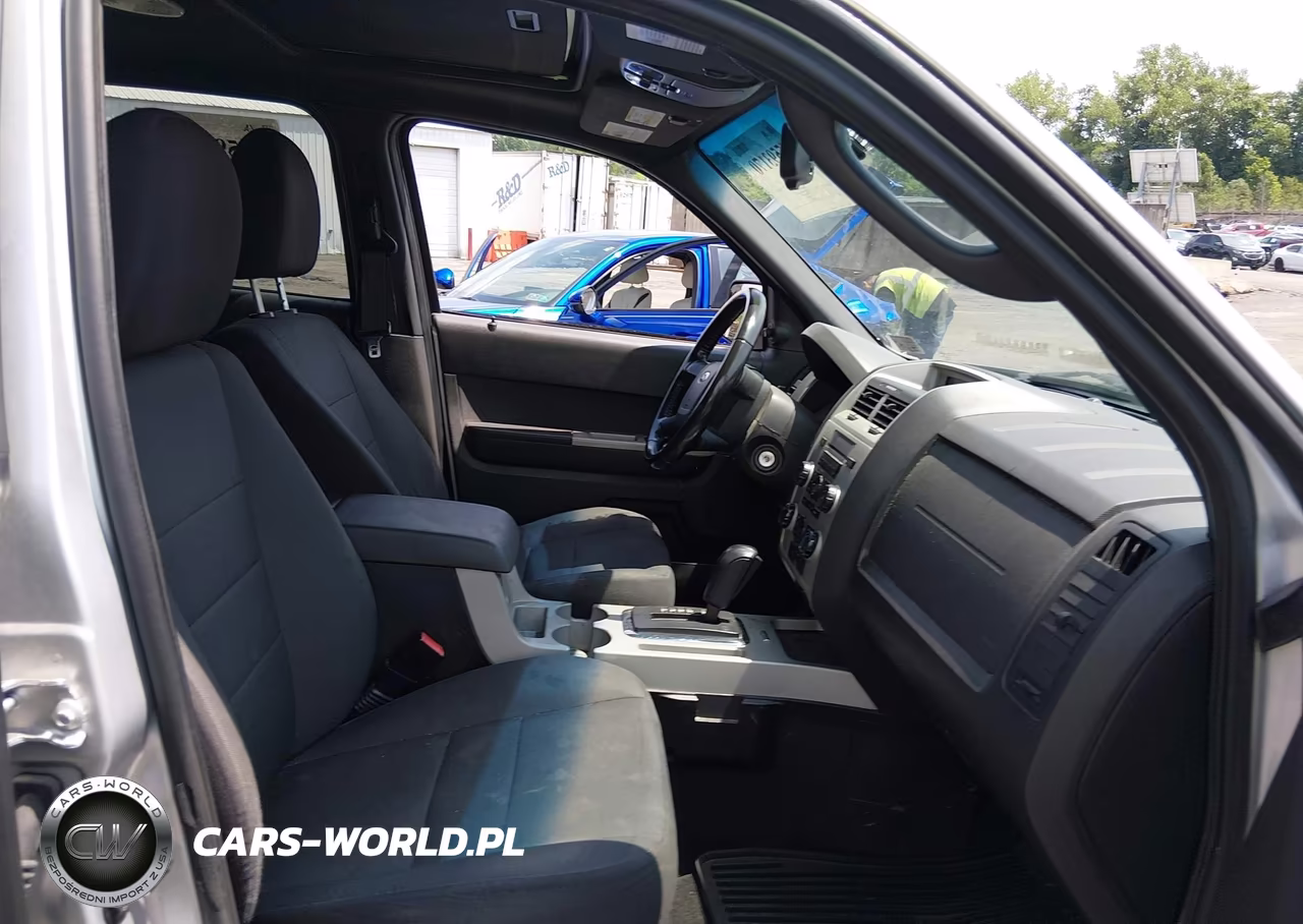 2010 Ford Escape Xlt VIN:1FMCU9DG1AKC70966 - 5
